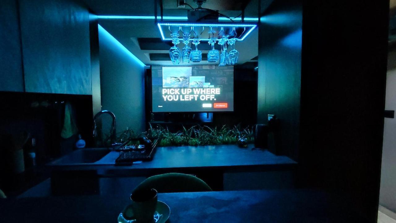 Smart Luxury Penthouse Suites - Private Sauna, Hot-Tub, Home Cinema At The Best Location In Escópia Exterior foto