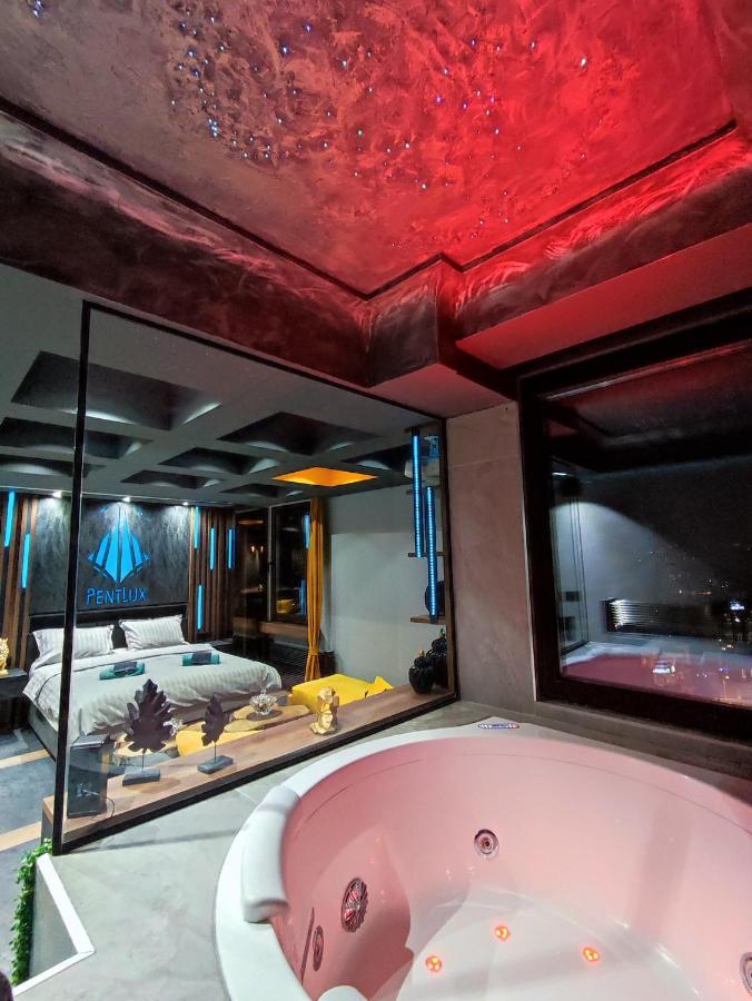 Smart Luxury Penthouse Suites - Private Sauna, Hot-Tub, Home Cinema At The Best Location In Escópia Exterior foto