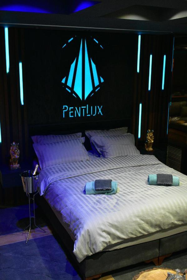 Smart Luxury Penthouse Suites - Private Sauna, Hot-Tub, Home Cinema At The Best Location In Escópia Exterior foto