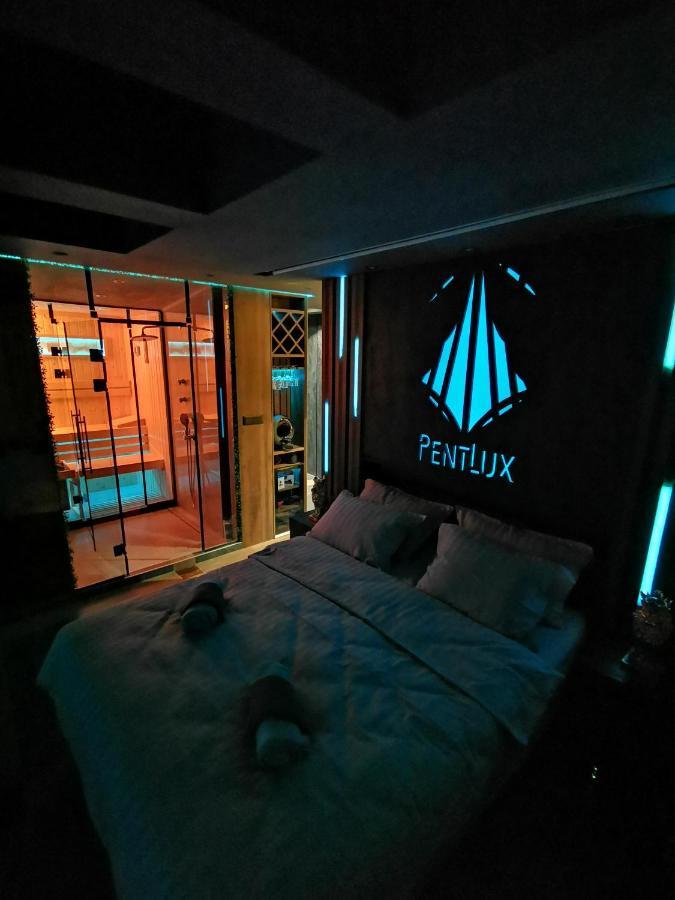Smart Luxury Penthouse Suites - Private Sauna, Hot-Tub, Home Cinema At The Best Location In Escópia Exterior foto