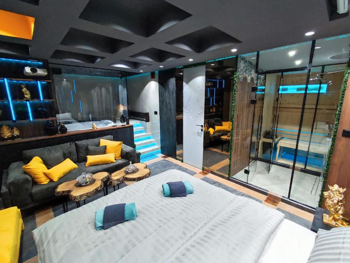 Smart Luxury Penthouse Suites - Private Sauna, Hot-Tub, Home Cinema At The Best Location In Escópia Exterior foto