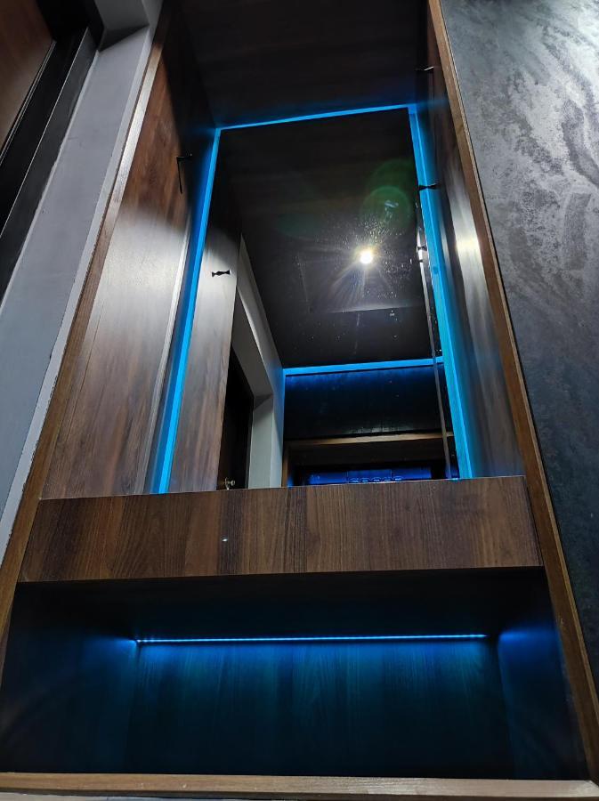 Smart Luxury Penthouse Suites - Private Sauna, Hot-Tub, Home Cinema At The Best Location In Escópia Exterior foto