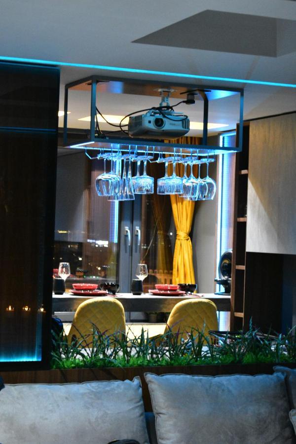 Smart Luxury Penthouse Suites - Private Sauna, Hot-Tub, Home Cinema At The Best Location In Escópia Exterior foto